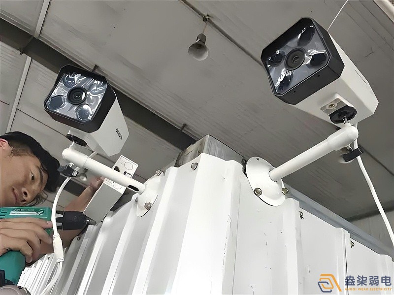倉庫監控怎么裝？AI智能攝像頭兼顧監管與防盜
