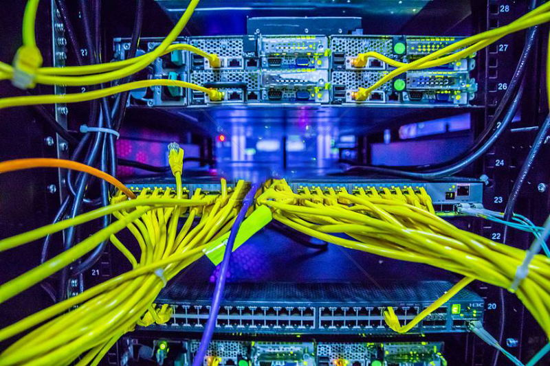 安防監控項目 中，挑選交換機需要注意什么？